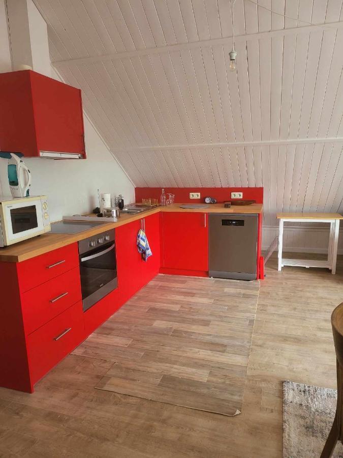 A La Salle De Jeux Et Son Jardin Autour De La Cabane Verte Dinant Dış mekan fotoğraf